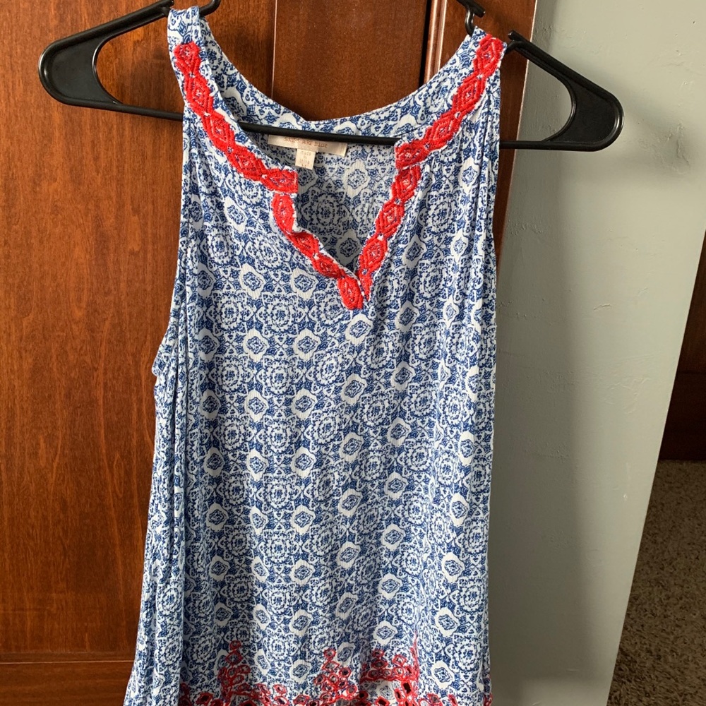 Dress shirt with red lace